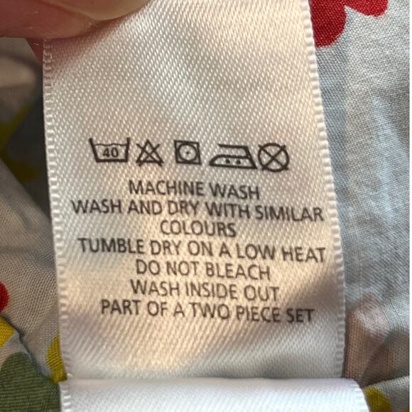 Baby Boden Girls 2/3 Years Blue Jean Overalls Full Lining floral Print Outdoors - Picture 7 of 8